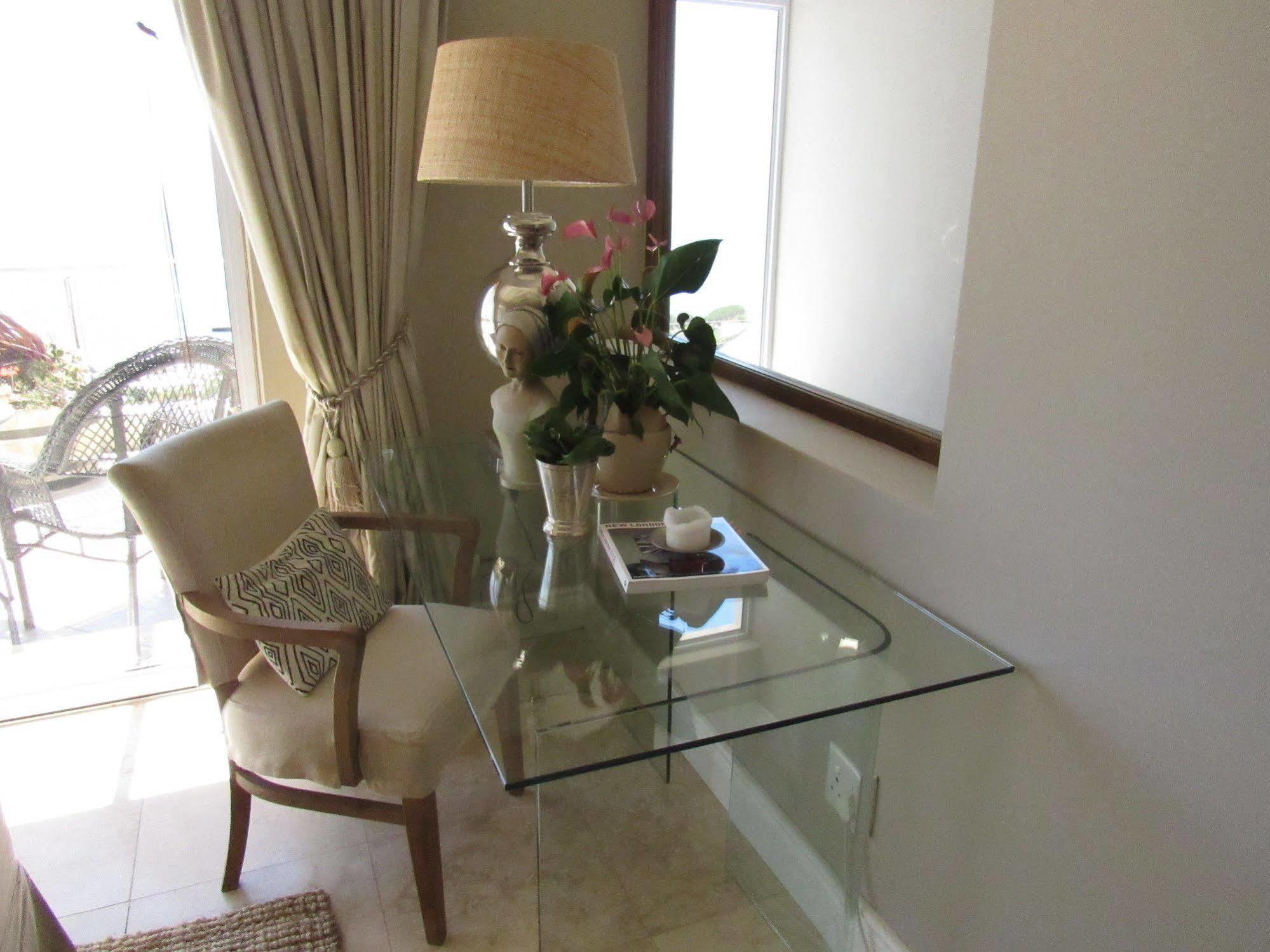 พอร์ท ออฟ คอล เบด แอนด์ เบรคฟาสต์ Bed & Breakfast ไซมอนส์ทาวน์ ภายนอก รูปภาพ
