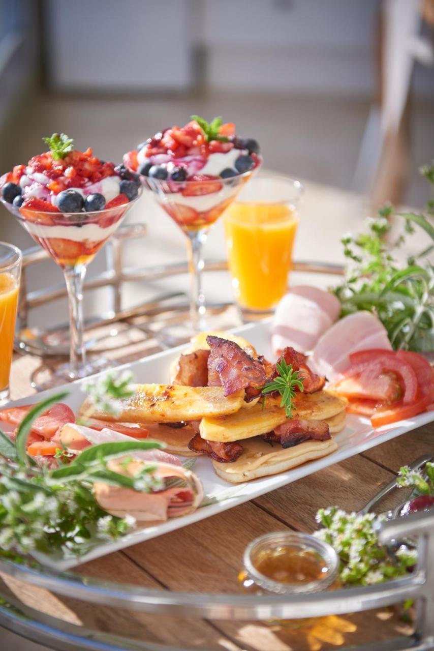 พอร์ท ออฟ คอล เบด แอนด์ เบรคฟาสต์ Bed & Breakfast ไซมอนส์ทาวน์ ภายนอก รูปภาพ