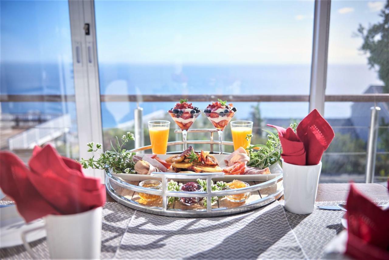 พอร์ท ออฟ คอล เบด แอนด์ เบรคฟาสต์ Bed & Breakfast ไซมอนส์ทาวน์ ภายนอก รูปภาพ