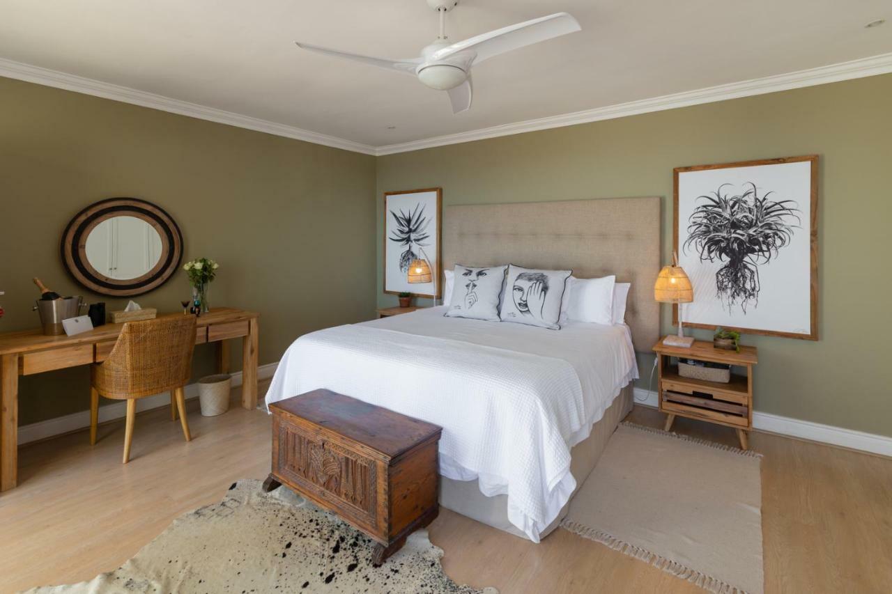 พอร์ท ออฟ คอล เบด แอนด์ เบรคฟาสต์ Bed & Breakfast ไซมอนส์ทาวน์ ภายนอก รูปภาพ